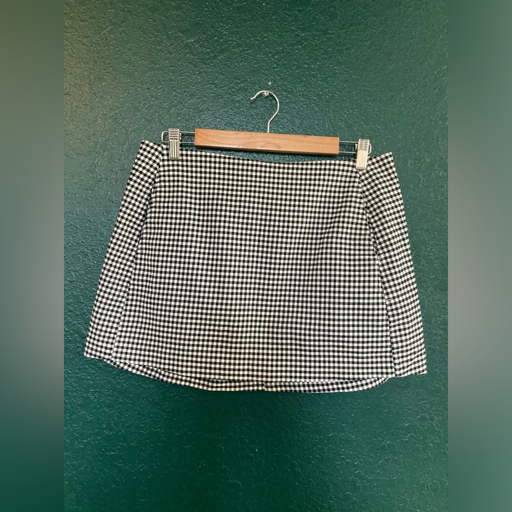 URBAN OUTFITTERS 🔘 Classic Black and White Checkered mini skirt 🔘 large - Picture 2 of 9